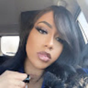 Meet your Posher, Eboni